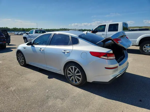 5XXGT4L30KG350295 2019 KIA OPTIMA - Image 2