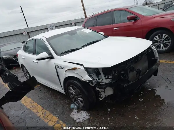 5XXGT4L30KG350622 2019 KIA OPTIMA - Image 1