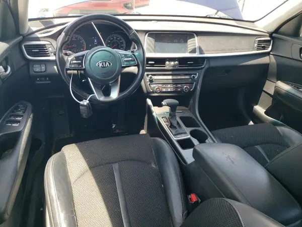 5XXGT4L30KG354301 2019 KIA OPTIMA - Image 8