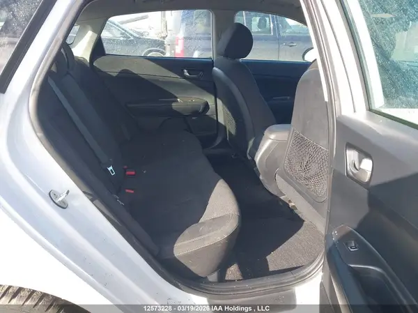 5XXGT4L30KG355383 2019 KIA OPTIMA - Image 8