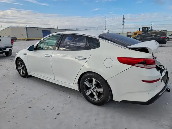 5XXGT4L30KG357666 2019 KIA OPTIMA - Image 2