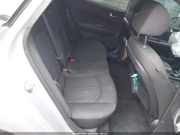 5XXGT4L30KG359577 2019 KIA OPTIMA - Image 8