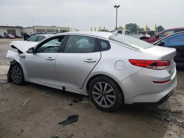 5XXGT4L30KG360938 2019 KIA OPTIMA - Image 2
