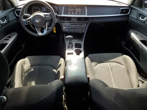 5XXGT4L30KG367677 2019 KIA OPTIMA - Image 8