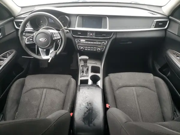 5XXGT4L30KG370000 2019 KIA OPTIMA - Image 8