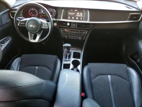 5XXGT4L30KG370305 2019 KIA OPTIMA - Image 8