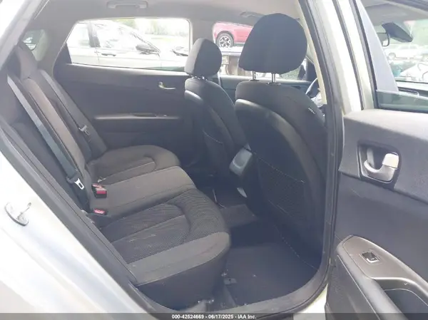 5XXGT4L30KG371423 2019 KIA OPTIMA - Image 8