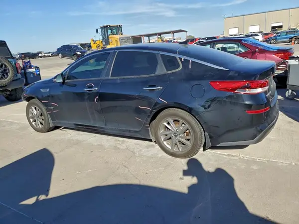 5XXGT4L30KG374662 2019 KIA OPTIMA - Image 2