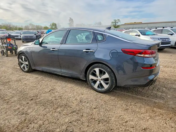 5XXGT4L30KG376962 2019 KIA OPTIMA - Image 2