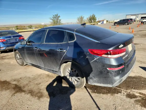 5XXGT4L30LG393486 2020 KIA OPTIMA - Image 2