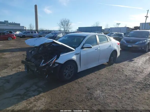 5XXGT4L30LG397294 2020 KIA OPTIMA - Image 2