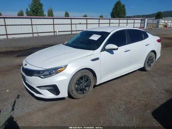 5XXGT4L30LG397456 2020 KIA OPTIMA - Image 2