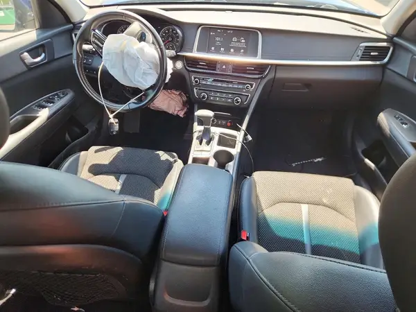 5XXGT4L30LG403286 2020 KIA OPTIMA - Image 8