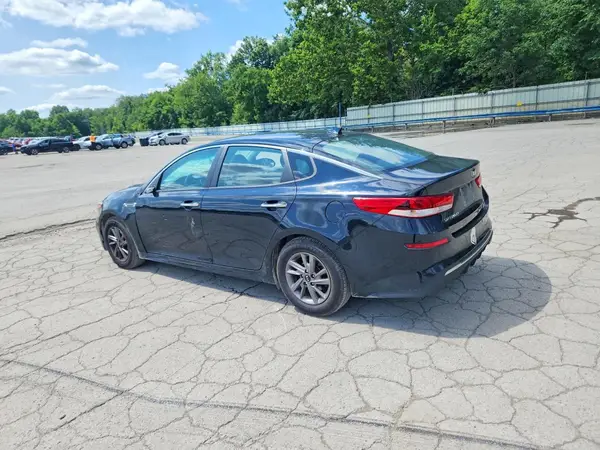 5XXGT4L30LG403997 2020 KIA OPTIMA - Image 2