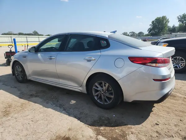 5XXGT4L30LG404471 2020 KIA OPTIMA - Image 2