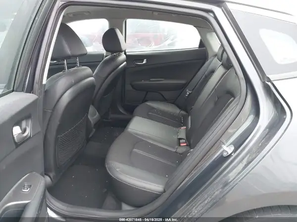 5XXGT4L30LG405944 2020 KIA OPTIMA - Image 8