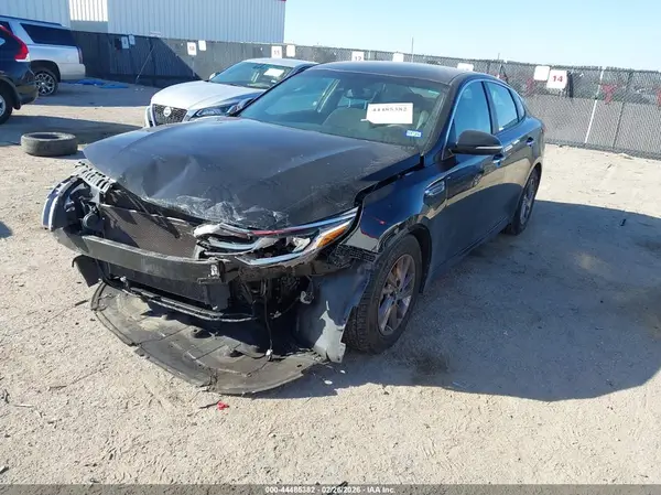 5XXGT4L30LG409900 2020 KIA OPTIMA - Image 2