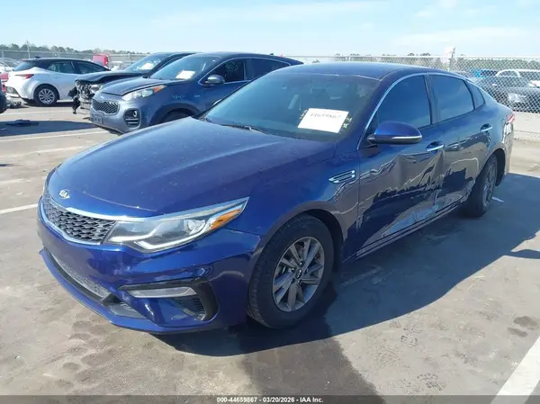 5XXGT4L30LG412179 2020 KIA OPTIMA - Image 2