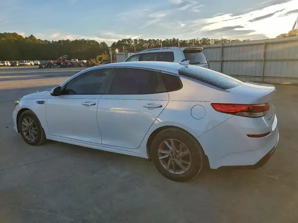5XXGT4L30LG412800 2020 KIA OPTIMA - Image 2