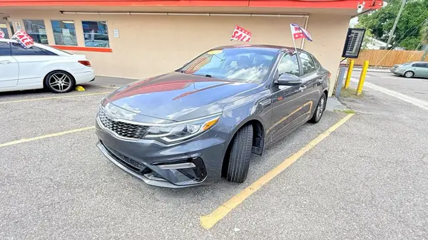 5XXGT4L30LG413221 2020 KIA OPTIMA - Image 2