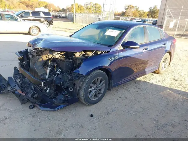 5XXGT4L30LG417690 2020 KIA OPTIMA - Image 2