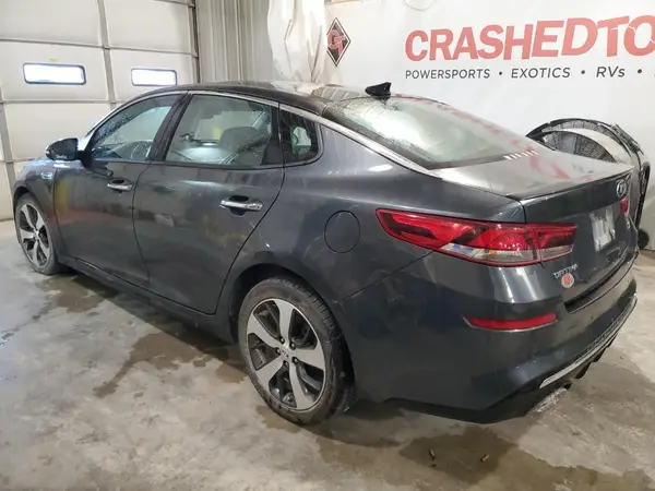5XXGT4L30LG420251 2020 KIA OPTIMA - Image 2