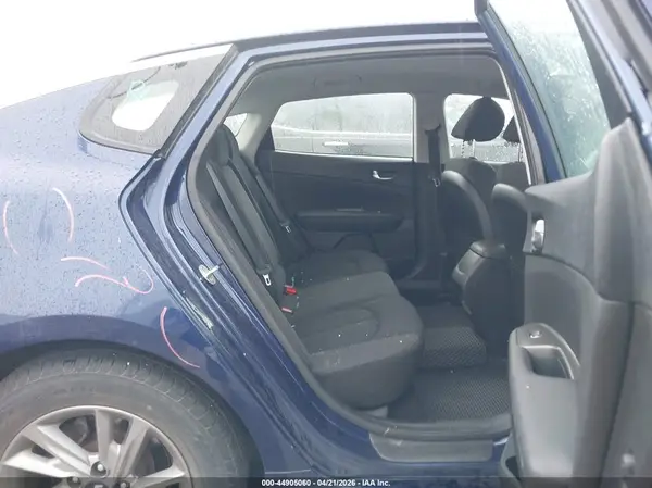 5XXGT4L30LG421416 2020 KIA OPTIMA - Image 8