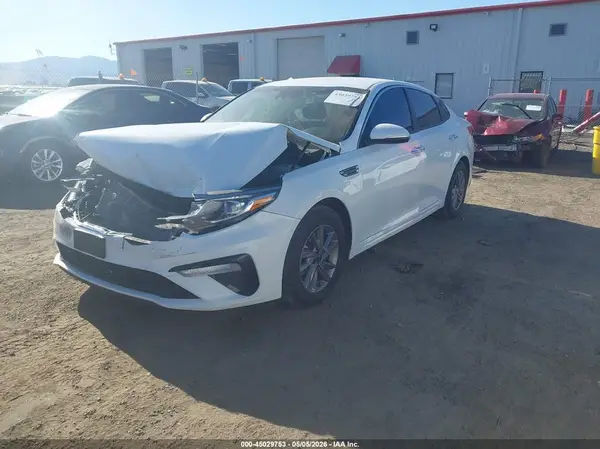 5XXGT4L30LG422551 2020 KIA OPTIMA - Image 2