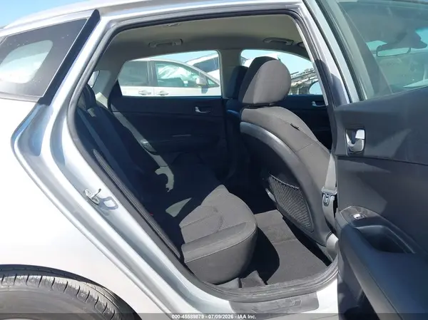 5XXGT4L30LG423067 2020 KIA OPTIMA - Image 8