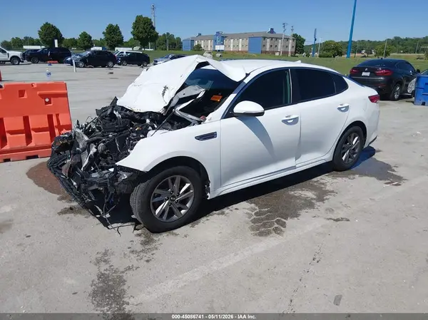 5XXGT4L30LG423215 2020 KIA OPTIMA - Image 2