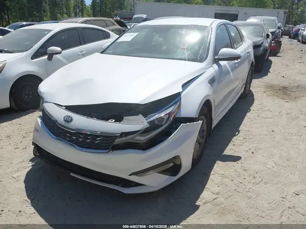 5XXGT4L30LG427300 2020 KIA OPTIMA - Image 2