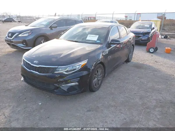 5XXGT4L30LG428012 2020 KIA OPTIMA - Image 2