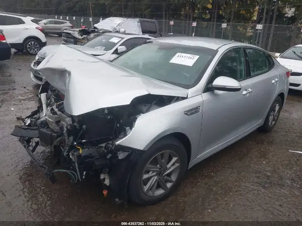 5XXGT4L30LG428169 2020 KIA OPTIMA - Image 2