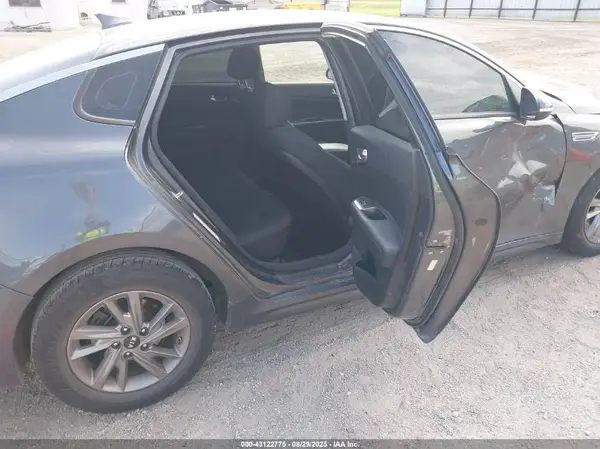 5XXGT4L30LG429760 2020 KIA OPTIMA - Image 8