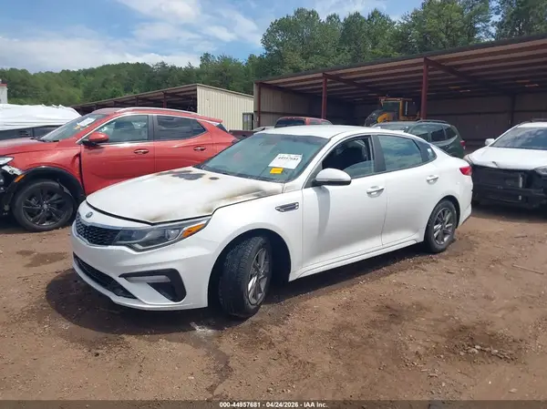 5XXGT4L30LG431640 2020 KIA OPTIMA - Image 2
