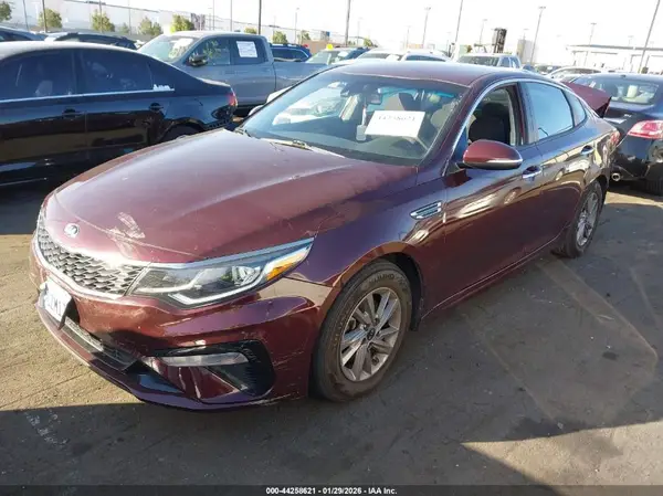 5XXGT4L30LG434764 2020 KIA OPTIMA - Image 2
