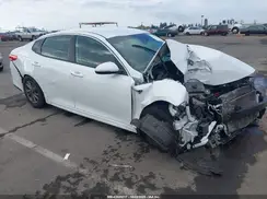5XXGT4L30LG437048 2020 KIA OPTIMA