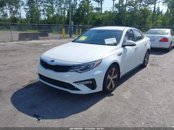 5XXGT4L30LG438054 2020 KIA OPTIMA - Image 2