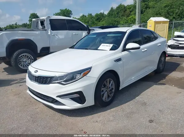 5XXGT4L30LG439740 2020 KIA OPTIMA - Image 2