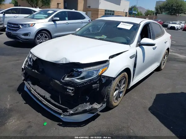 5XXGT4L30LG442234 2020 KIA OPTIMA - Image 2