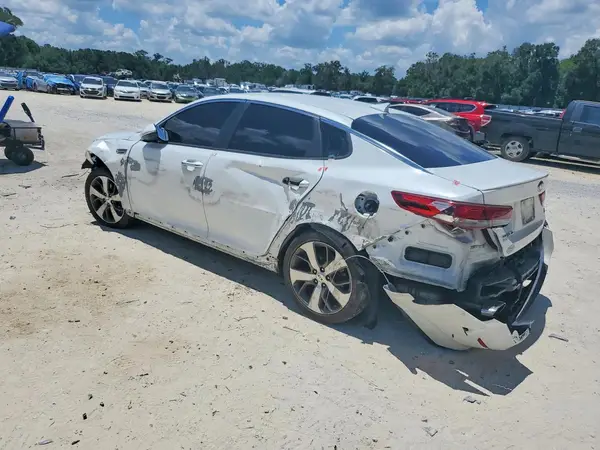 5XXGT4L30LG443867 2020 KIA OPTIMA - Image 2