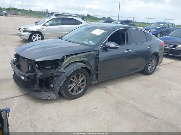 5XXGT4L30LG445506 2020 KIA OPTIMA - Image 2