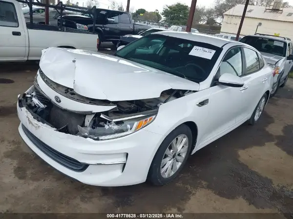 5XXGT4L31GG003758 2016 KIA OPTIMA - Image 2