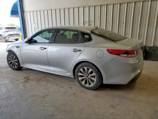 5XXGT4L31GG003842 2016 KIA OPTIMA - Image 2