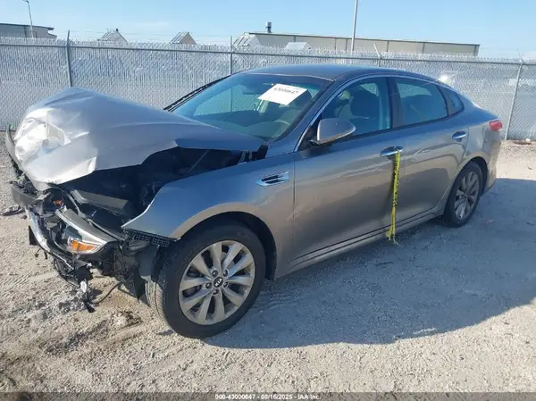 5XXGT4L31GG006935 2016 KIA OPTIMA - Image 2