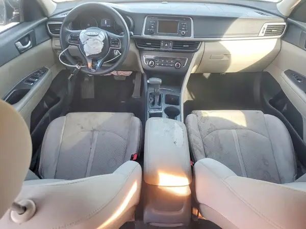 5XXGT4L31GG011942 2016 KIA OPTIMA - Image 8