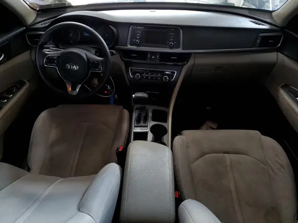 5XXGT4L31GG013058 2016 KIA OPTIMA - Image 8