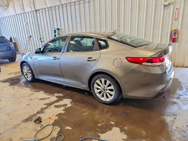 5XXGT4L31GG018731 2016 KIA OPTIMA - Image 2