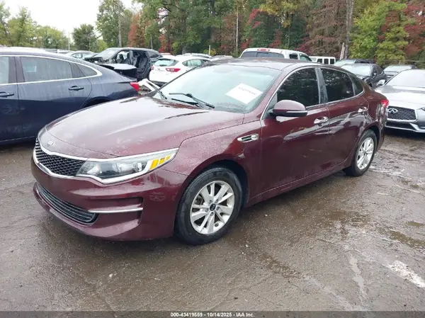 5XXGT4L31GG027137 2016 KIA OPTIMA - Image 2