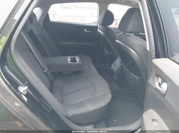5XXGT4L31GG029079 2016 KIA OPTIMA - Image 8
